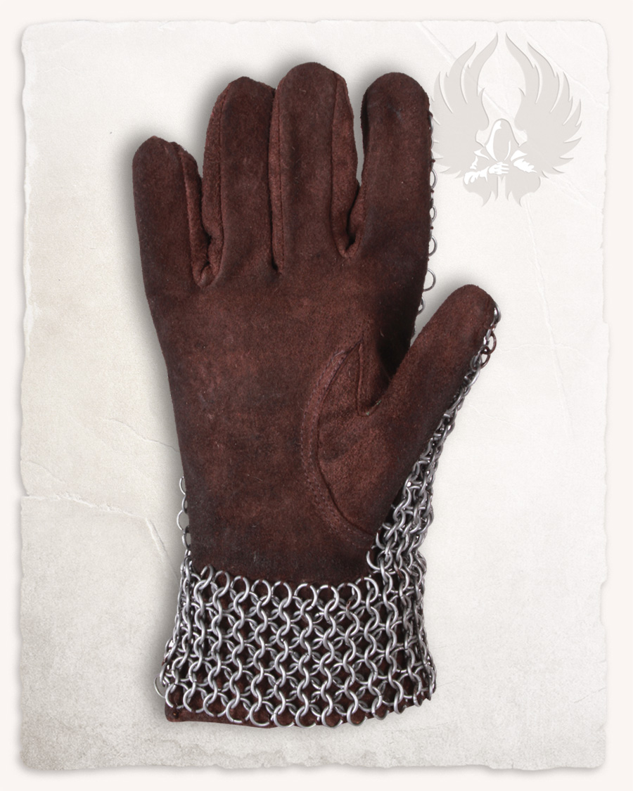 Richard chainmail gloves